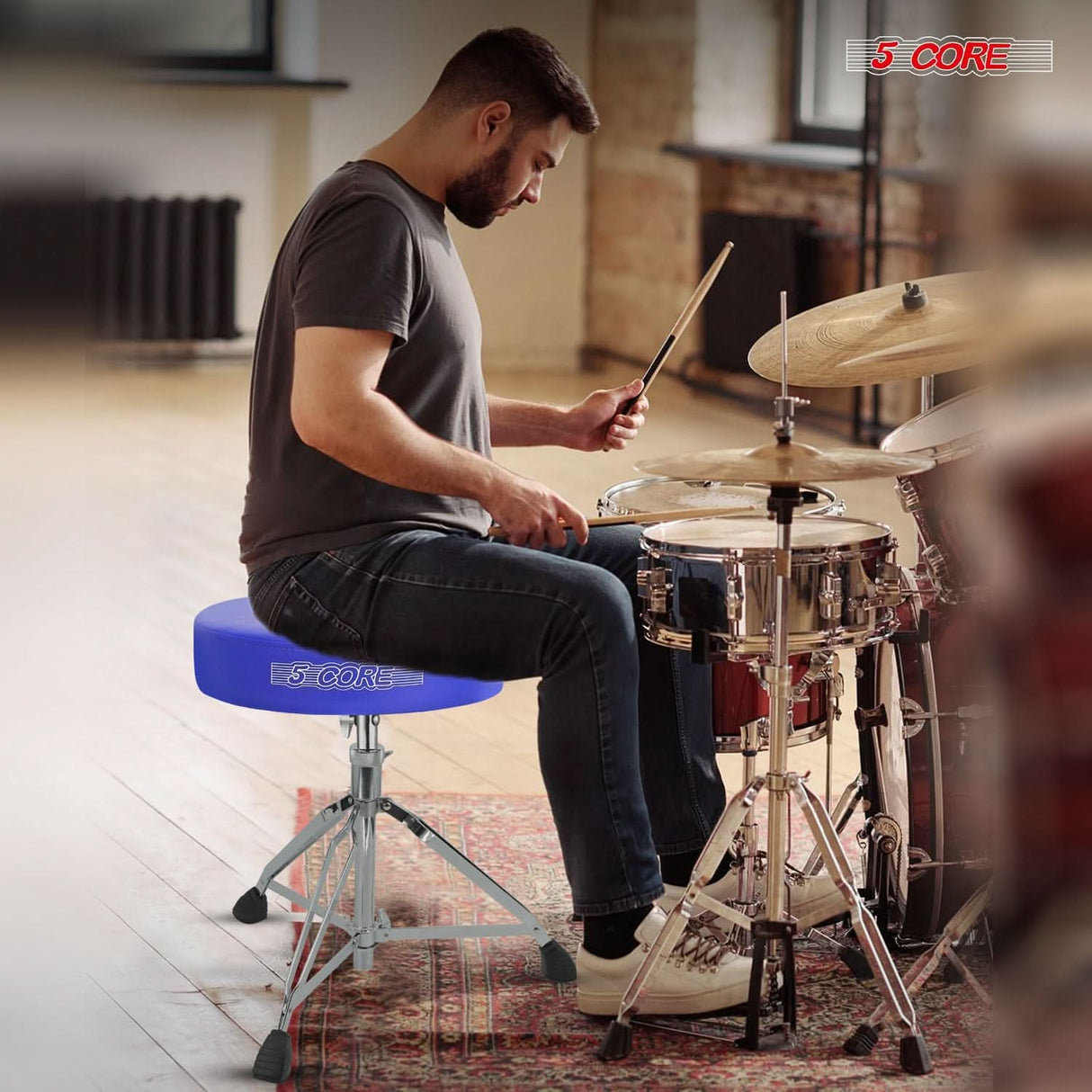 Ergonomic drummer stool with padded seat and practice pad